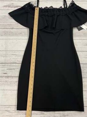 Black Off-Shoulder Lace Trim Bodycon Dress